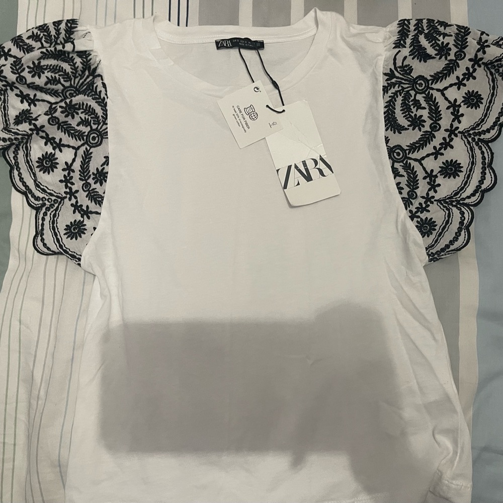 zara embroidered top